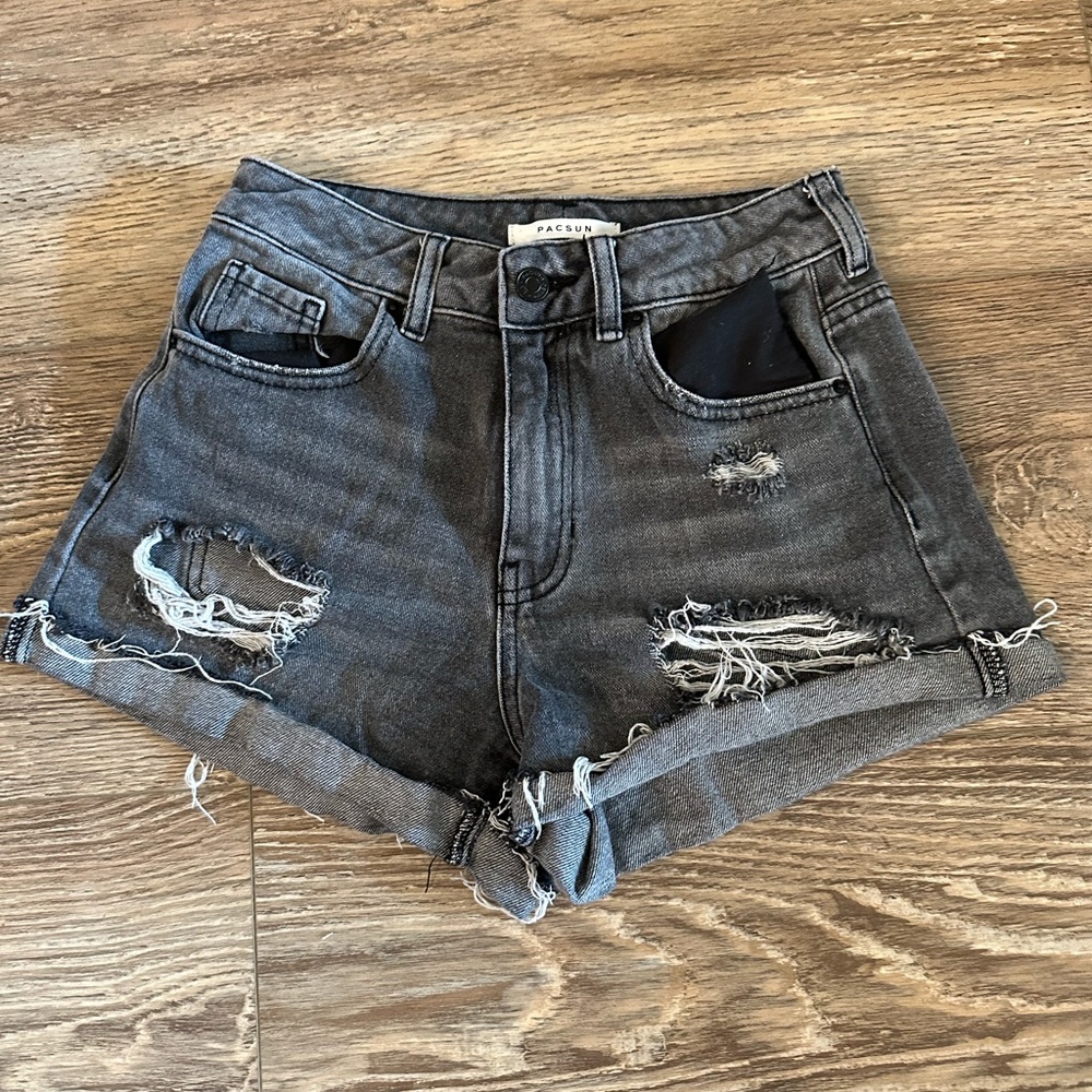 pacsun mom shorts size 25 distressed grey denim